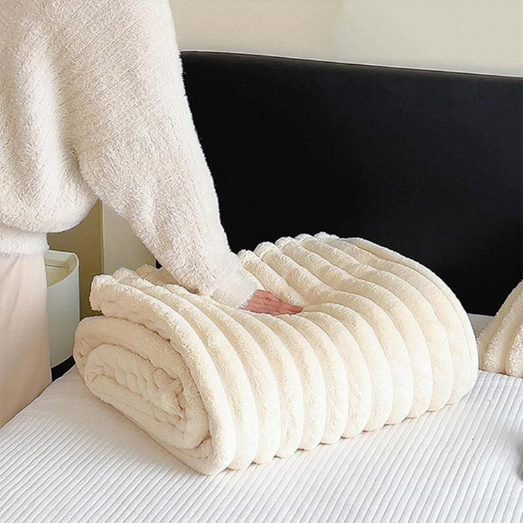 Blankets & Throws