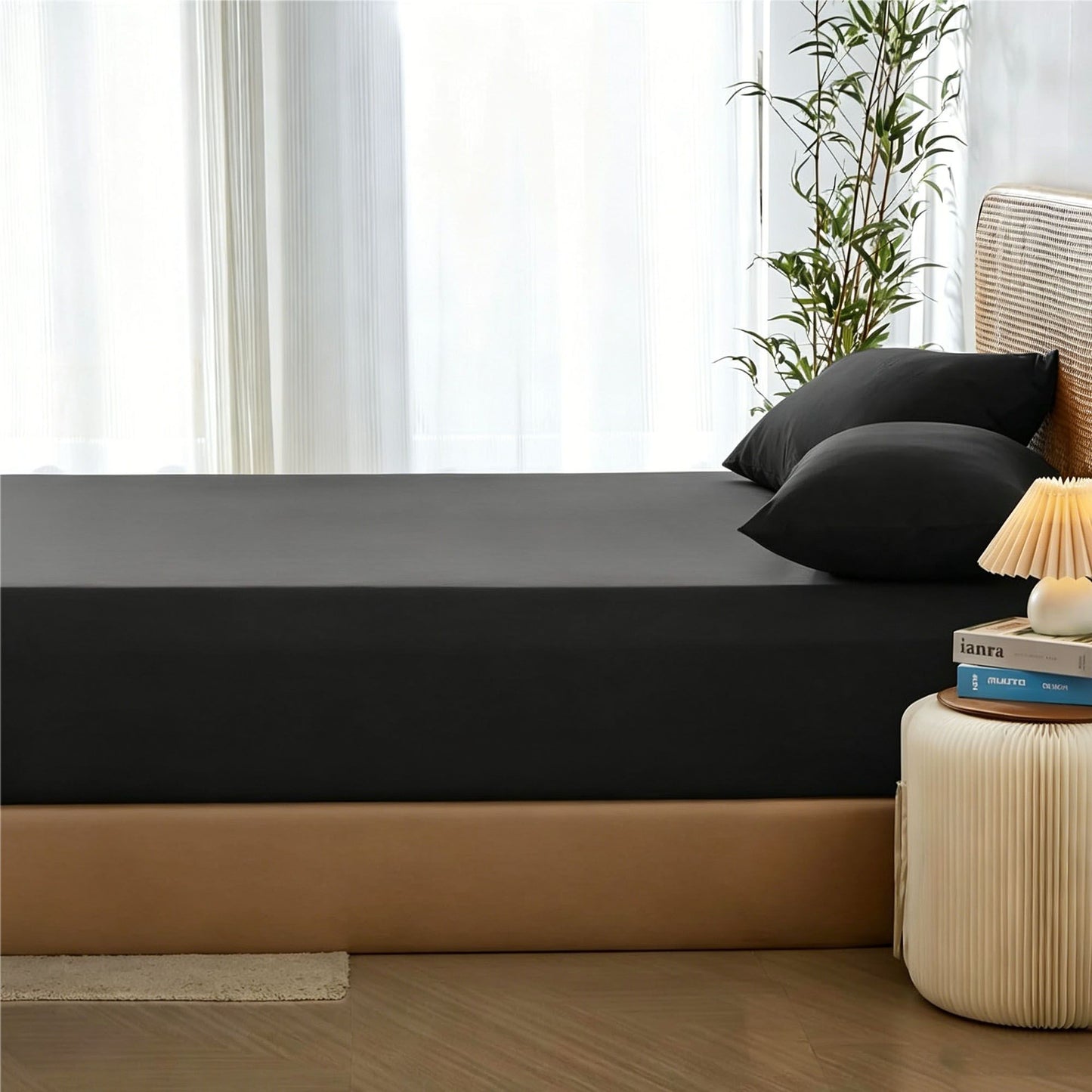 3 Piece Hotel Bamboo Cooling Fitted Sheet Set & Pillowcase -Ultra Soft 2000TC Breathable Fitted Bed Sheets Set with 37 Centimetre Deep Pocket-Cooling Sheets for Hot Sleepers(Black,King)