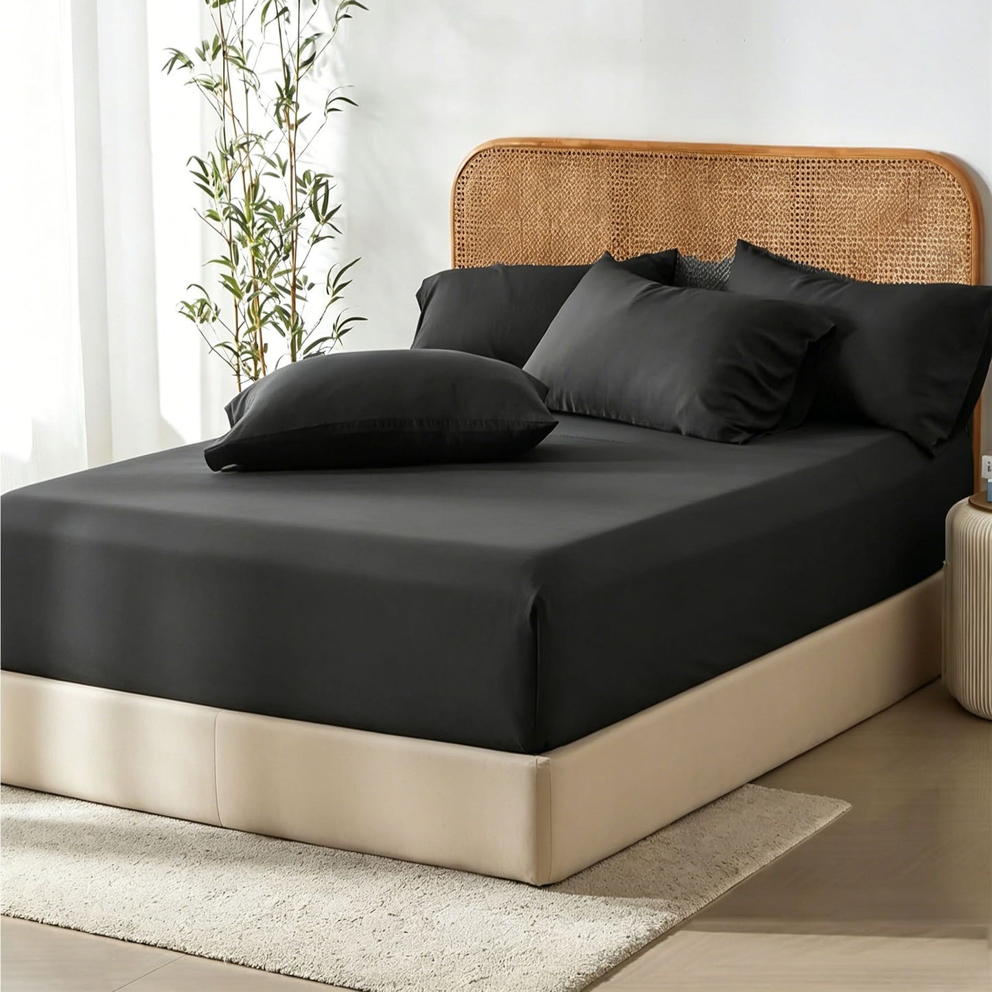3 Piece Hotel Bamboo Cooling Fitted Sheet Set & Pillowcase -Ultra Soft 2000TC Breathable Fitted Bed Sheets Set with 37 Centimetre Deep Pocket-Cooling Sheets for Hot Sleepers(Black,Queen)