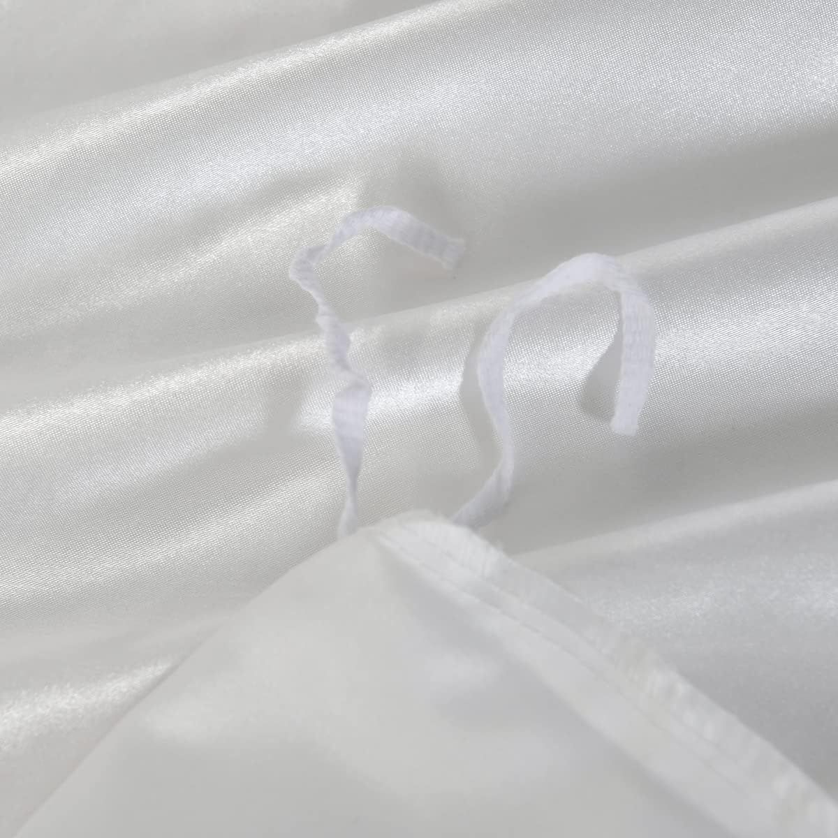Satin Quilt cover Set Hotel 3 Pieces Quilt cover with Pillowcase, Art Silk Bedding Set-Luxury Soft Silky pillowcase for Hair and Skin, Similar to Silk Duvet/Donna Cover Set- 3 Pieces(King,White)