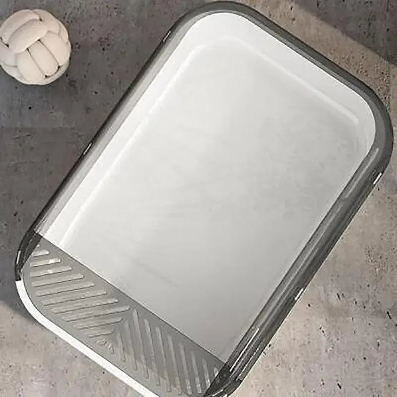 Litter Tray Box with Splash Guard and Wide Opening for Cats Open Top Design - Grey